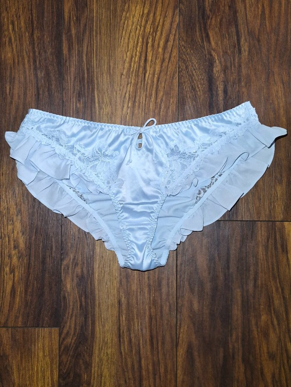 Victoria's Secret Panties. New with Tags Size Large.